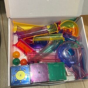 Magnetic New Marble Run Set - Colorful Fun STEM learning!!